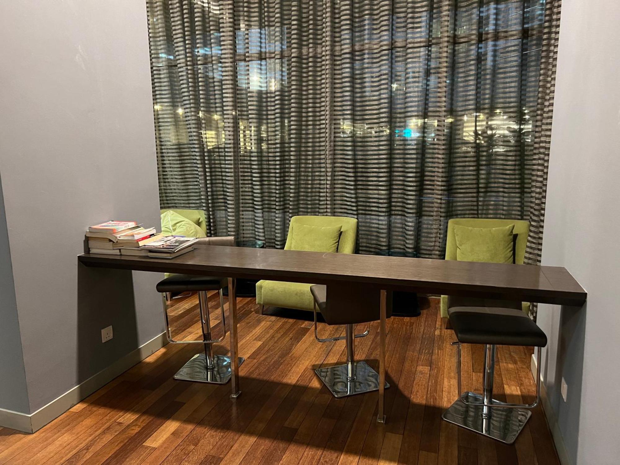 Regalia Service Suites Klcc Skypool Kuala Lumpur Extérieur photo
