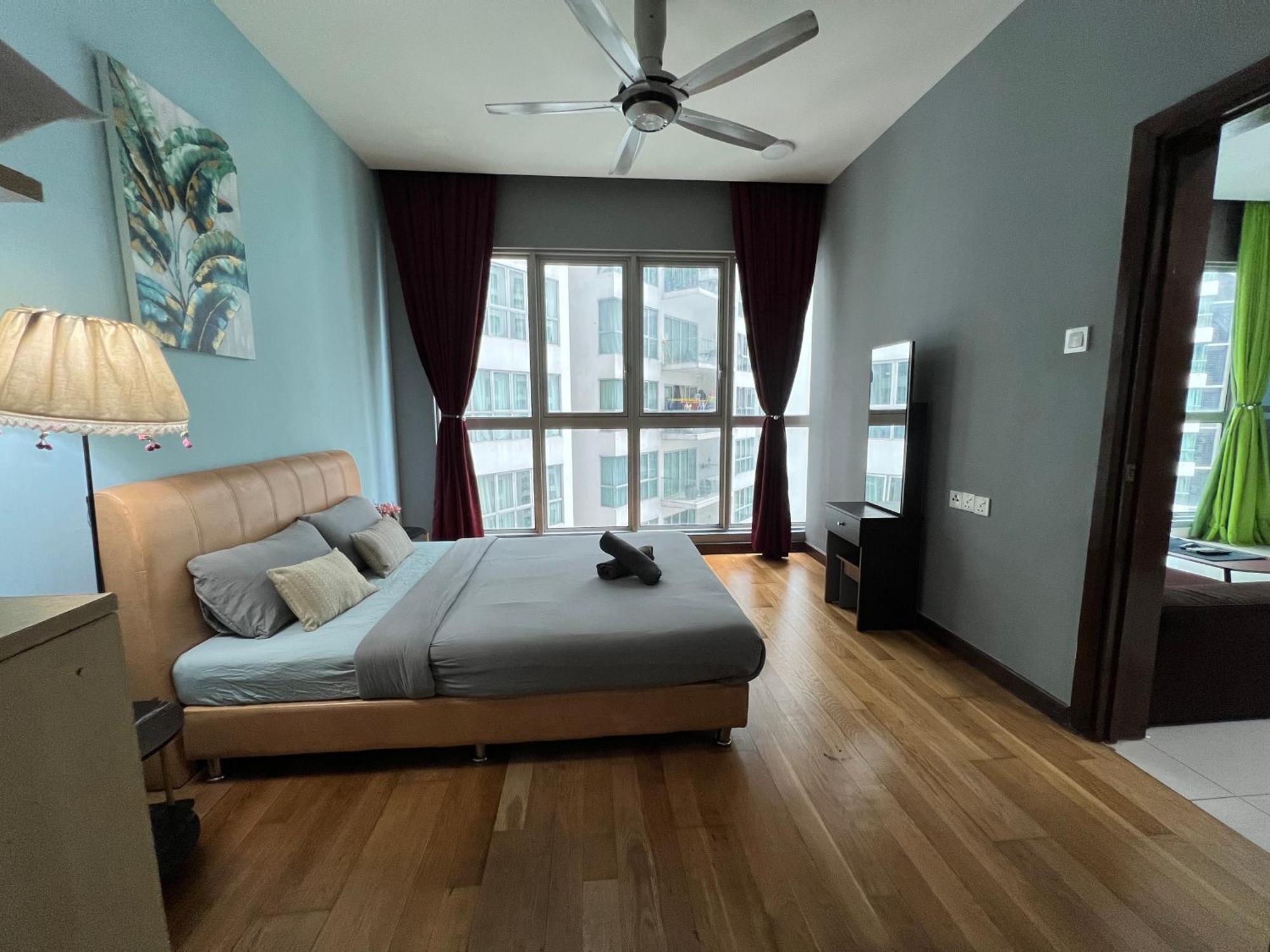 Regalia Service Suites Klcc Skypool Kuala Lumpur Extérieur photo